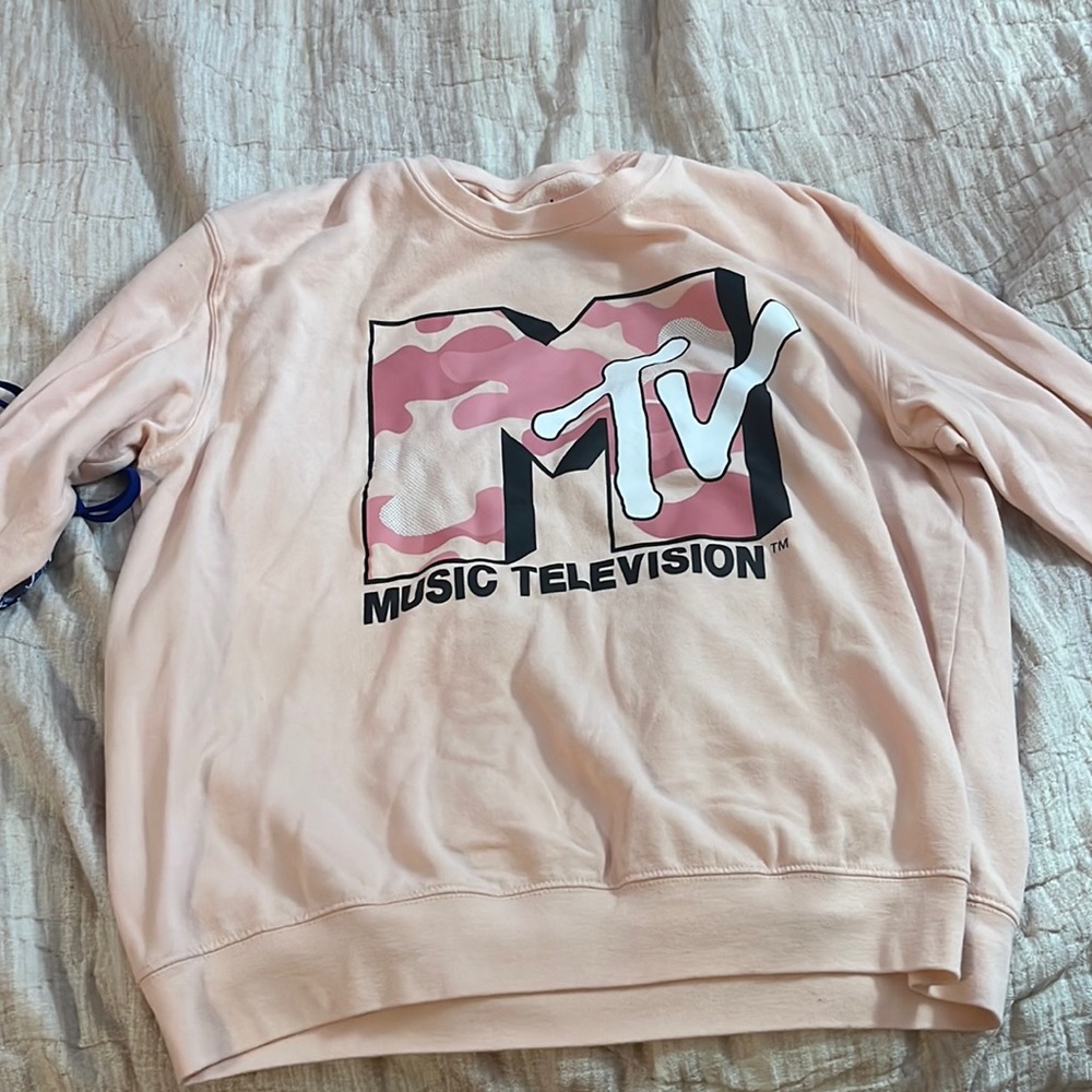 MTV long sleeve pink sweatshirt